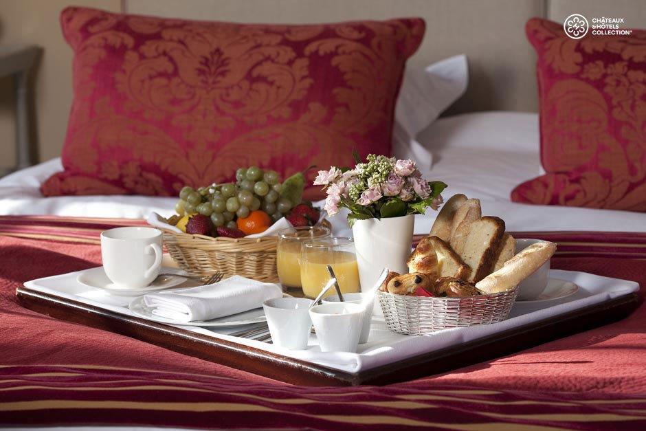 Chateau D'Augerville Golf & Spa Resort Eksteriør bilde