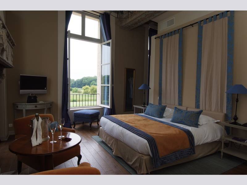 Chateau D'Augerville Golf & Spa Resort Eksteriør bilde