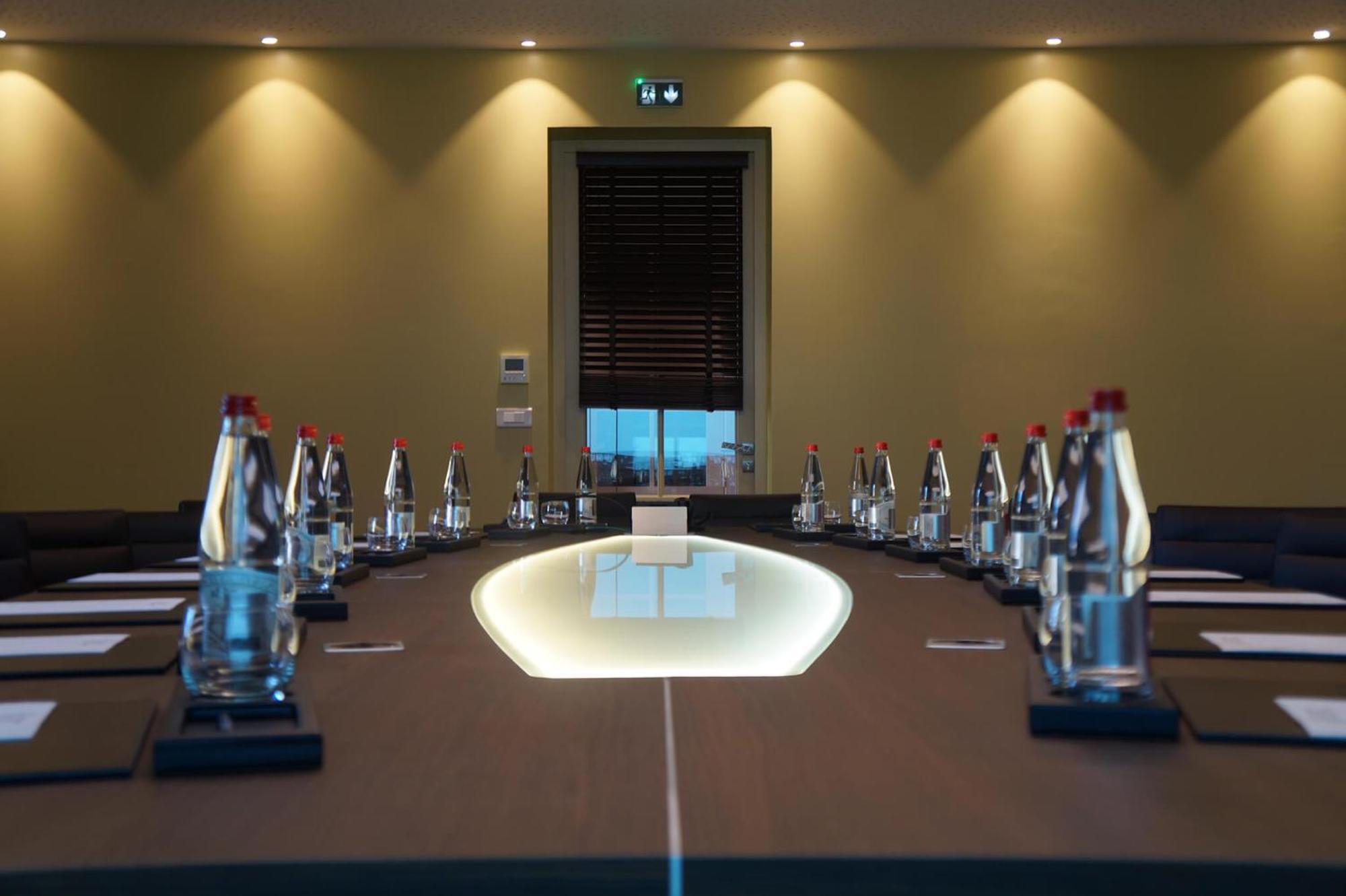 Chateau D'Augerville Golf & Spa Resort Eksteriør bilde