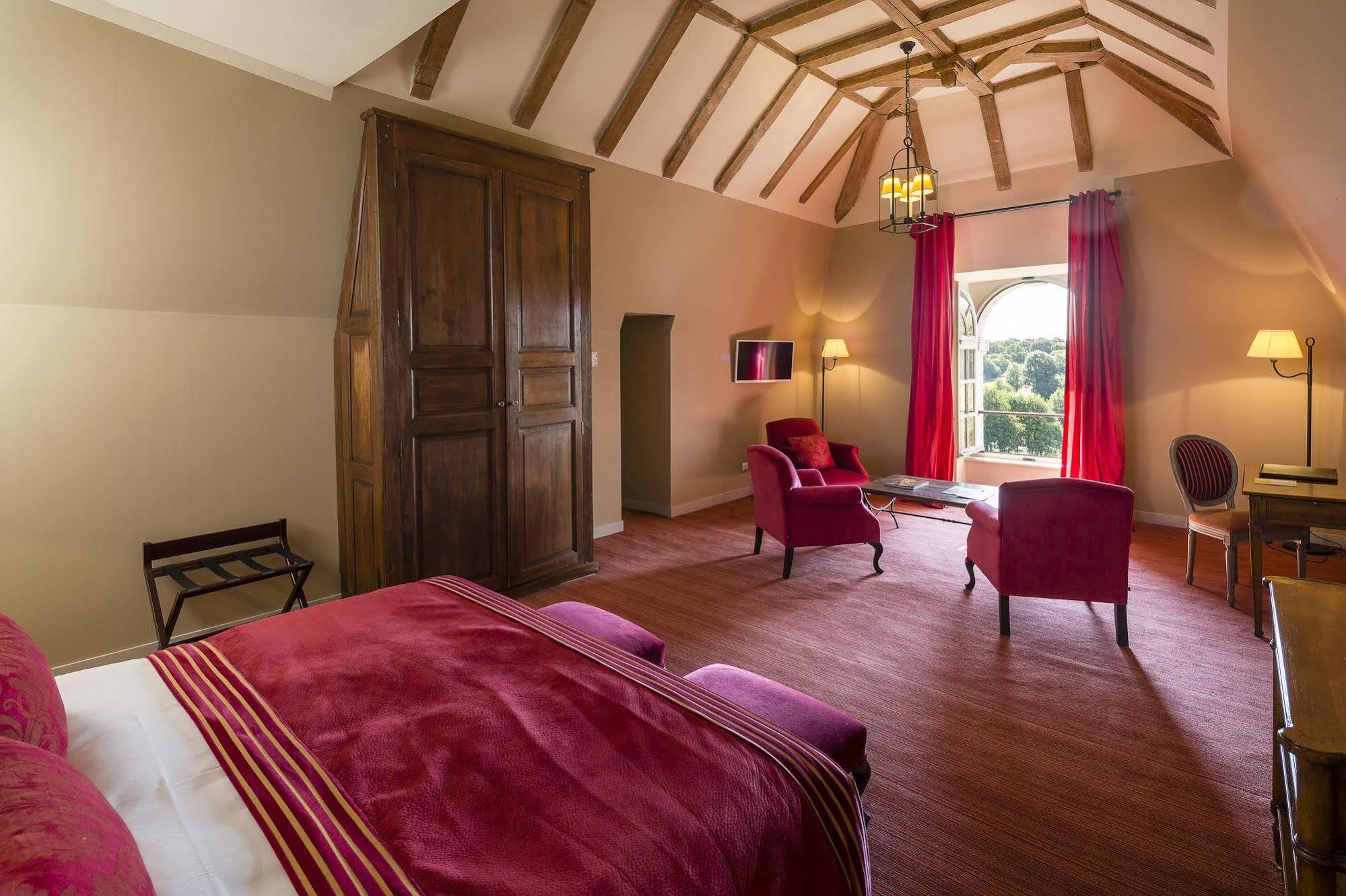 Chateau D'Augerville Golf & Spa Resort Eksteriør bilde